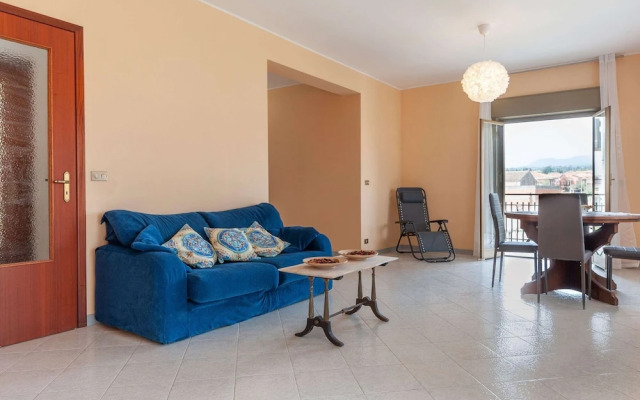 Etna & Sea View Apartment