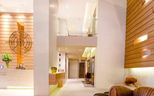 Ritz Copacabana Hotel