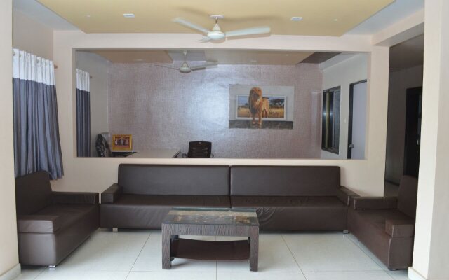 Hotel Vrajbhoomi