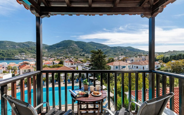 Hotel Dionyssos