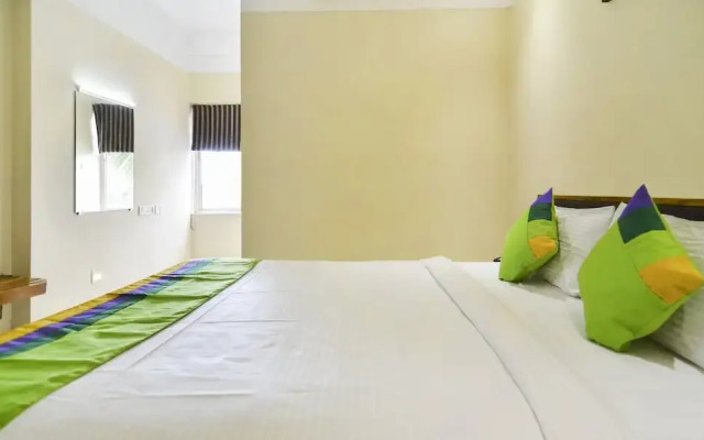 Itsy Hotels Platinum Inn