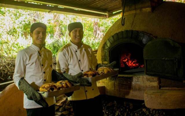 Hotel y Restaurante Bambu