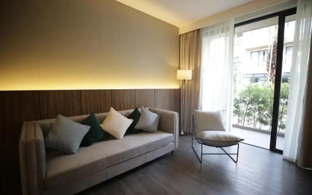 The Maximilian Hotel