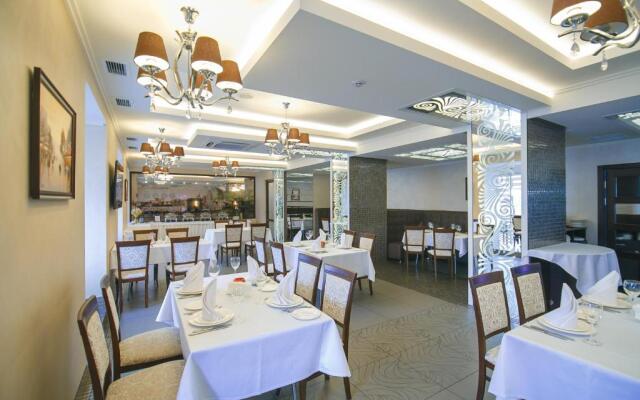 Abri Hotel