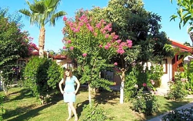 Hulusi Hotel