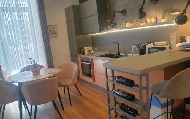 Stylish two bedroom house with private pool
