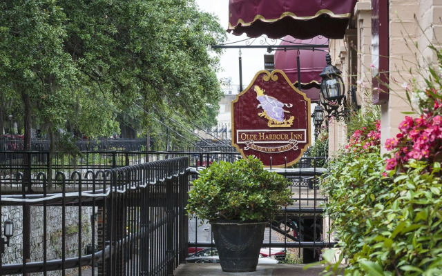 Olde Harbour Inn, Historic Inns of Savannah.