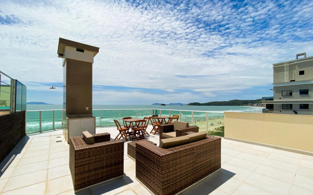 Infinito - Cobertura Frente Mar com Piscina