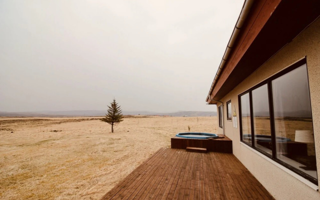 Borealis Lodges