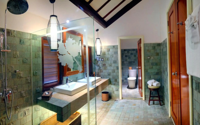Bunga Raya Island Resort & Spa