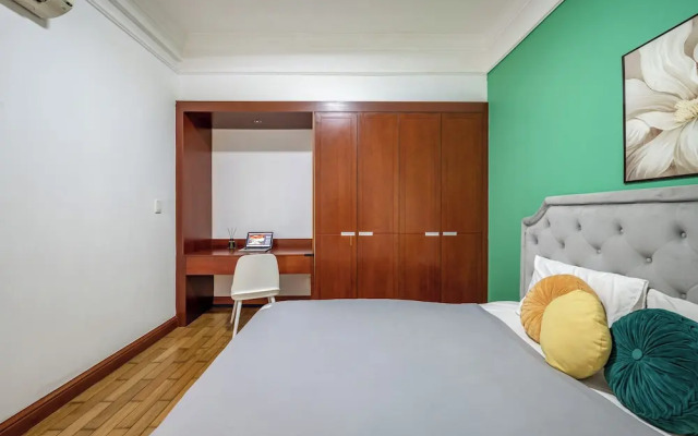 THE MANOR Premier Residence