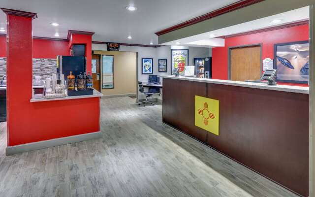 Super 8 by Wyndham Roswell