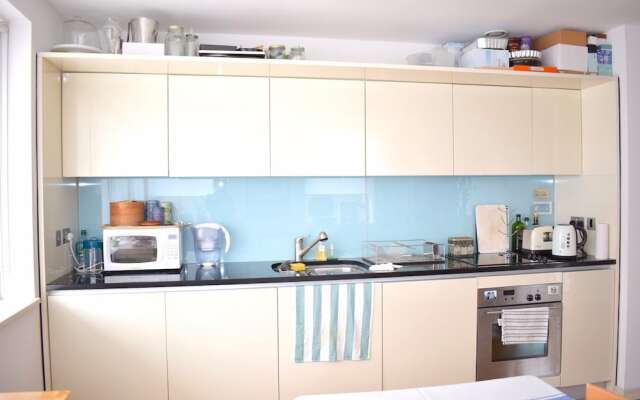 1 Bedroom Apartment in North London