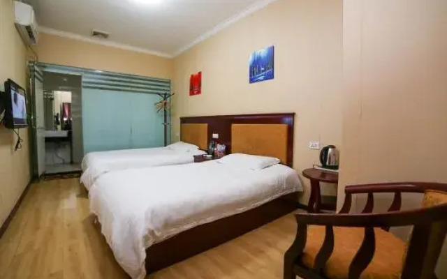 OYO Yichang Hua'ao express hotel