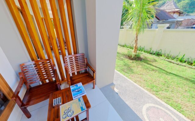 Semilir Senggigi Inn