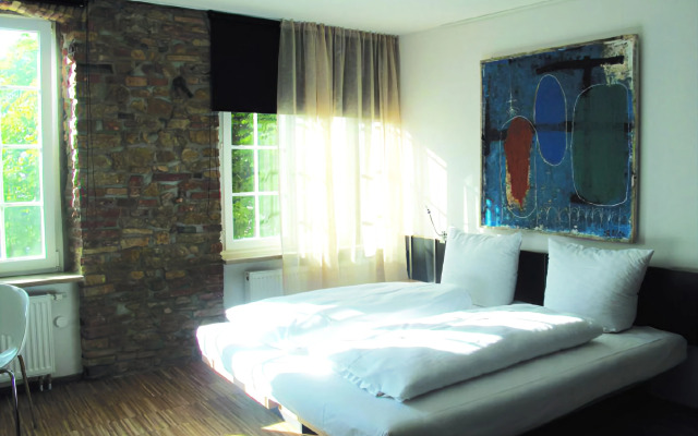 OX Hotel Café Bar Restaurant