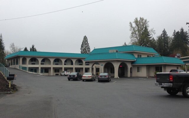 Timberland Inn & Suites