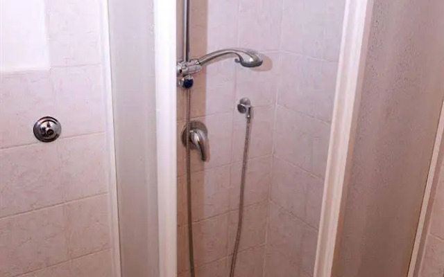 All'Ombra del Cupolone