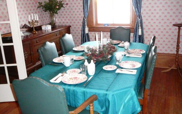 Gables Bed & Breakfast