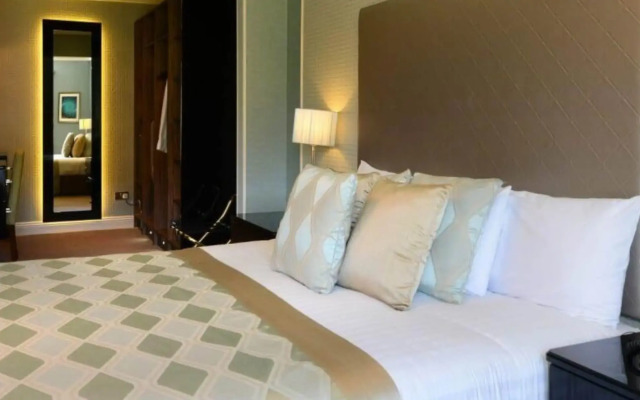 Mill Park Hotel
