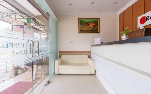 Reddoorz Near Plaza Botania 1 Batam