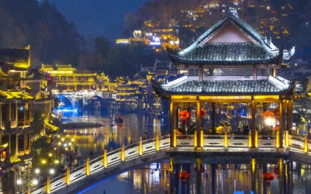 Rivview  Cloud Homestay Fenghuang（180-degree view of the first-line river view） – Outside – Xiangxi