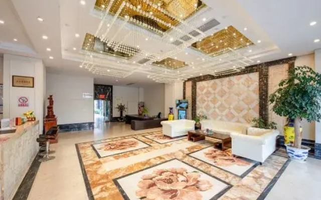 Zhangjiagang Huangpin Fashion Hotel