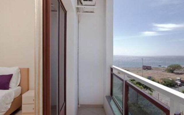 Nautilus Aparthotel