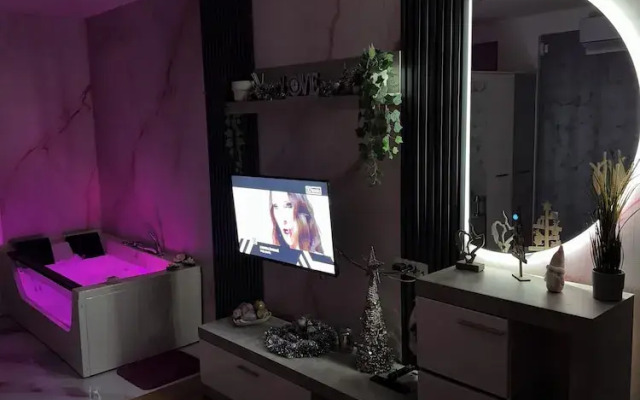 SpaNISH 3 apartment