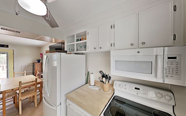 4031pano 3 Bedroom Home