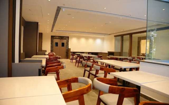 Lemonridge Hotels IDPL Balanagar