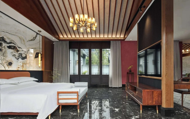 Moonrise Hotels & Resorts