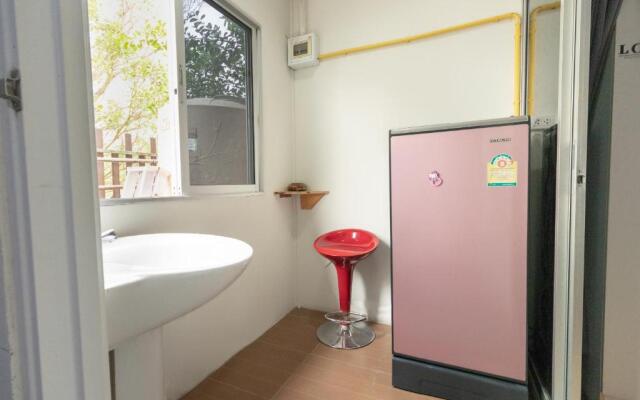 OYO 644 Pong Pai House