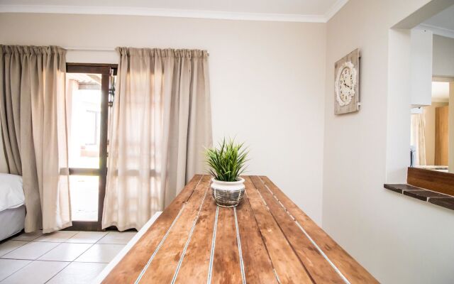 Little Rose Guesthouse & Self-Catering