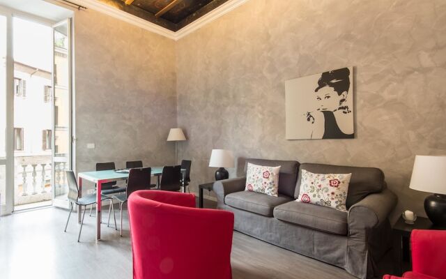 RSH Ara Pacis Terrace Large Apartment