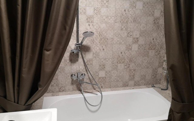 Apartment by the Linden trees