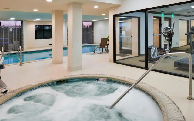 Hotel Chino Hills
