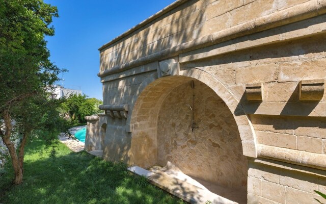 2498 Villa Raffaella by Barbarhouse