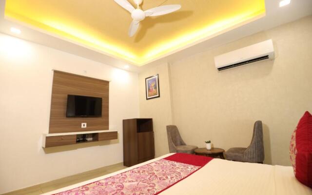 Hotel Lavit Couple Friendly near Faridabad Metro station