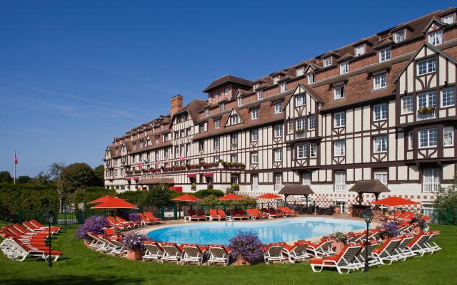 Hôtel Barrière L'Hôtel du Golf Deauville