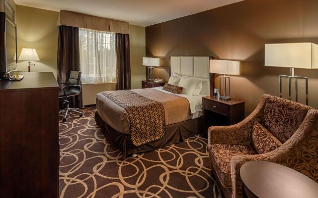 Best Western Plus Pioneer Park Inn