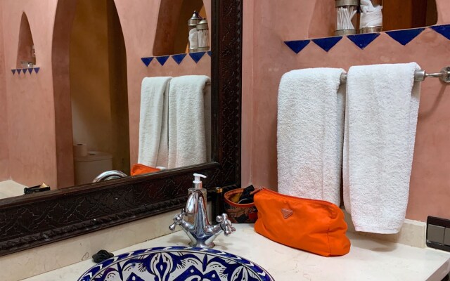 Riad 58 Blu