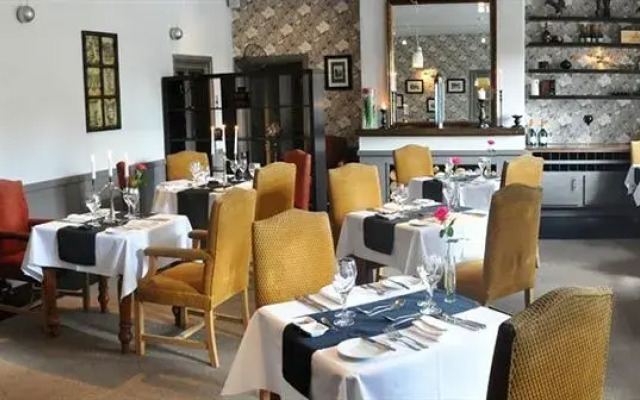 The Edgemoor Hotel