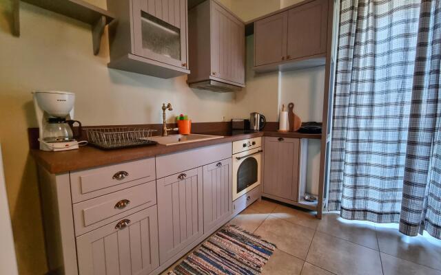 Asion Lithos - Deluxe Two Bedrooms