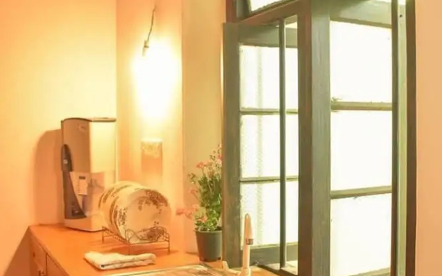 Charming & Historical 3-bed Bungalow in Hikkaduwa