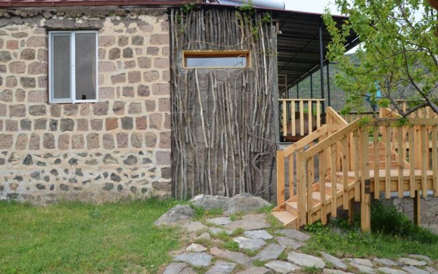 Wings Of Tatev Guesthouse