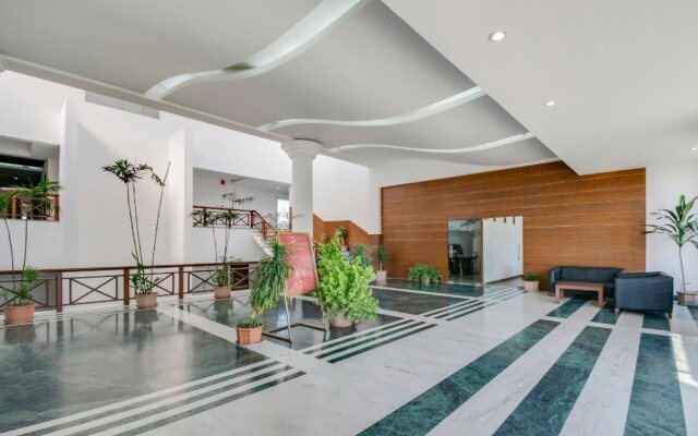 Rex Hotel by OYO
