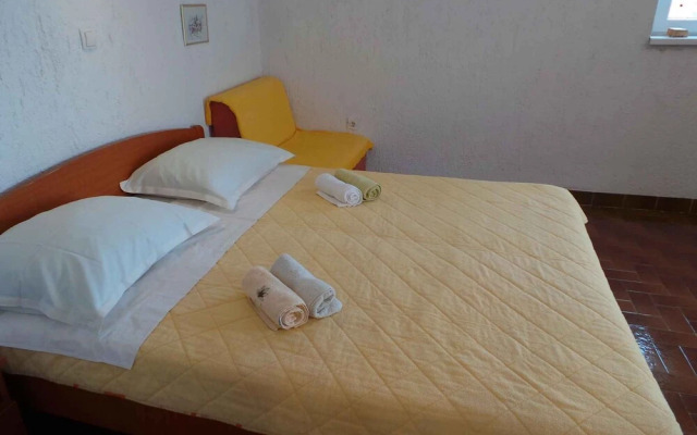 Apartments in Kornic/insel Krk 14471