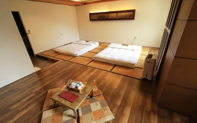 Fenchihu Hotel