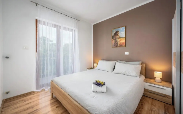 Pleasant Apartment With Pool, Sauna, Hot Tub